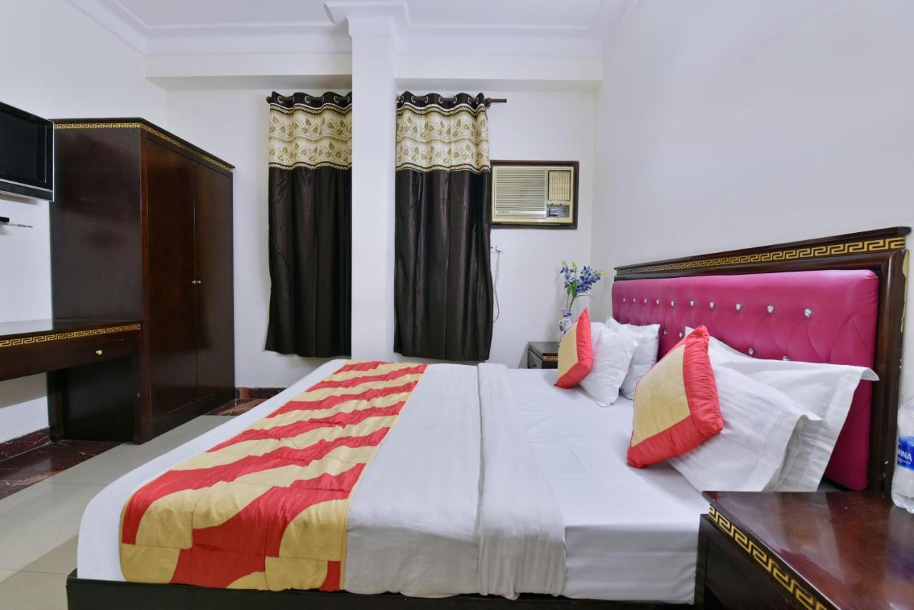 Hotel Revels By A1Rooms New Delhi Exterior photo