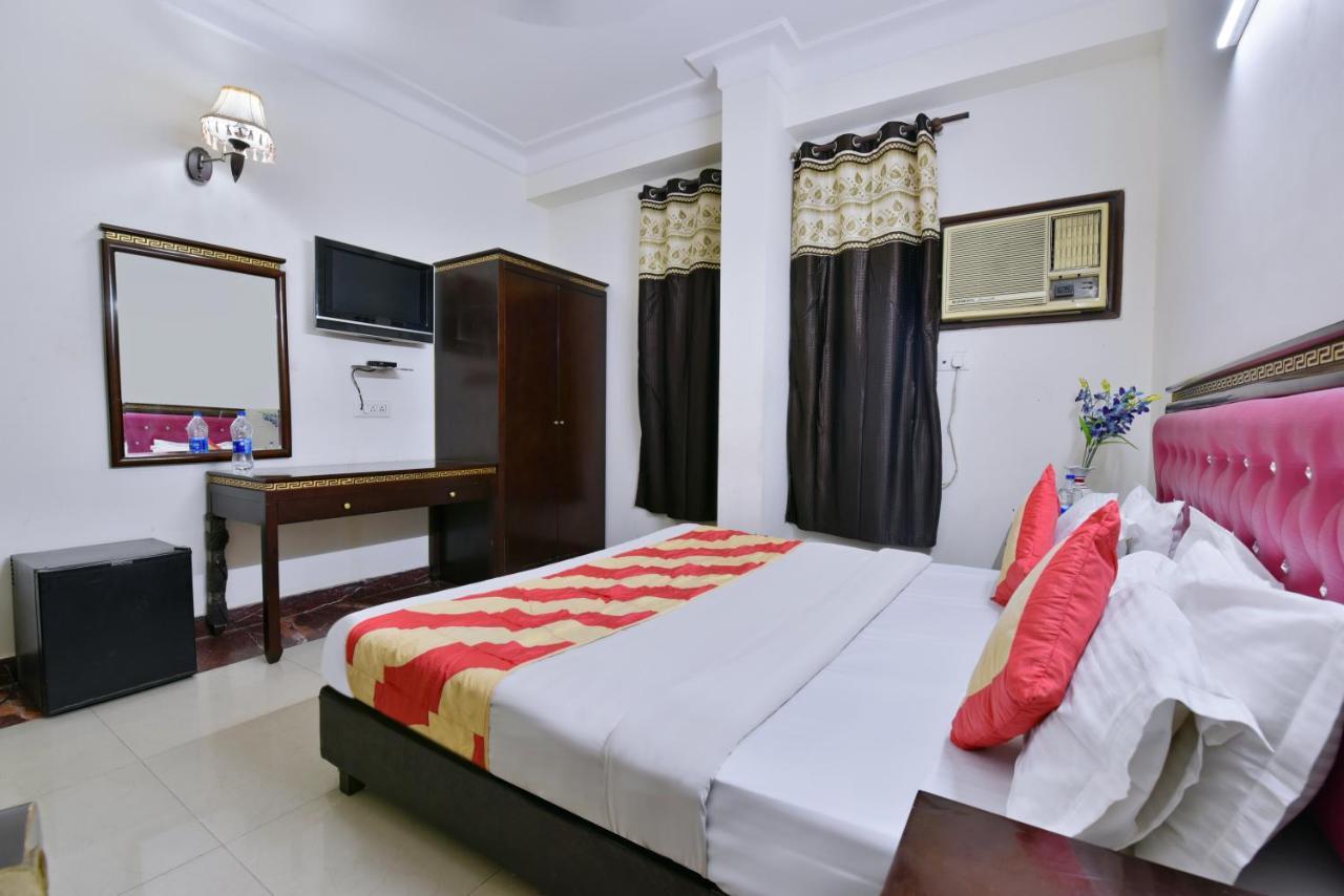 Hotel Revels By A1Rooms New Delhi Exterior photo